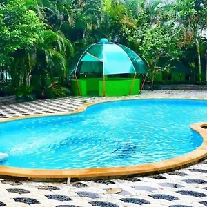 4* Resort Spring Muunnar,